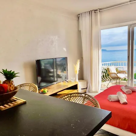 公寓 Sea Front Yourhosthelper