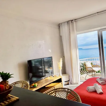 Sea Front Yourhosthelper Ницца